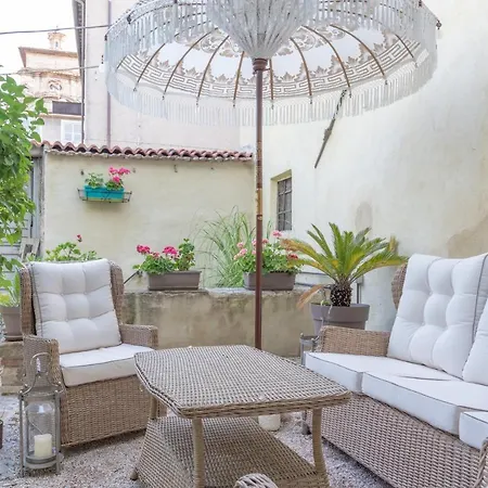 Relais Druda לינה וארוחת בוקר קאלי